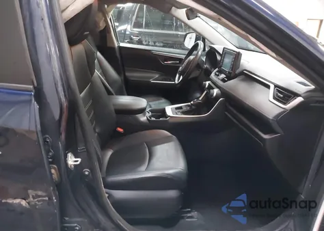 2020 Toyota Rav4 Xle Premium из США, поврежденный, VIN 2T3A1RFV8LW109315